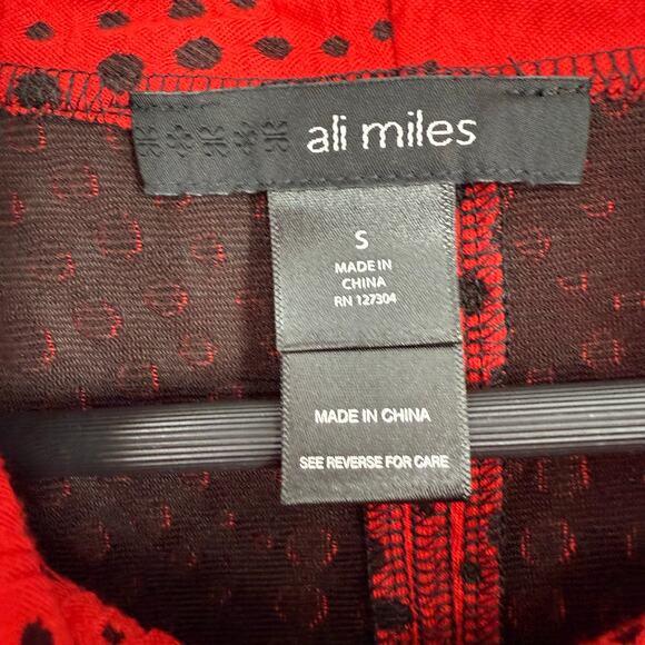 NEW NWT Ali Miles Sz Small Vibrant Red Wearable Art Christmas Blouse Shirt Top - Picture 2 of 8